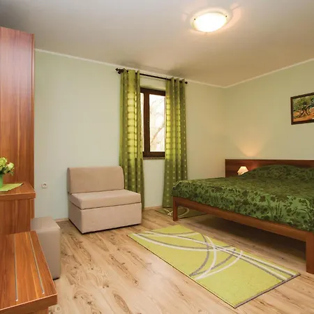 Pet Friendly In Bonasini * Butkovići